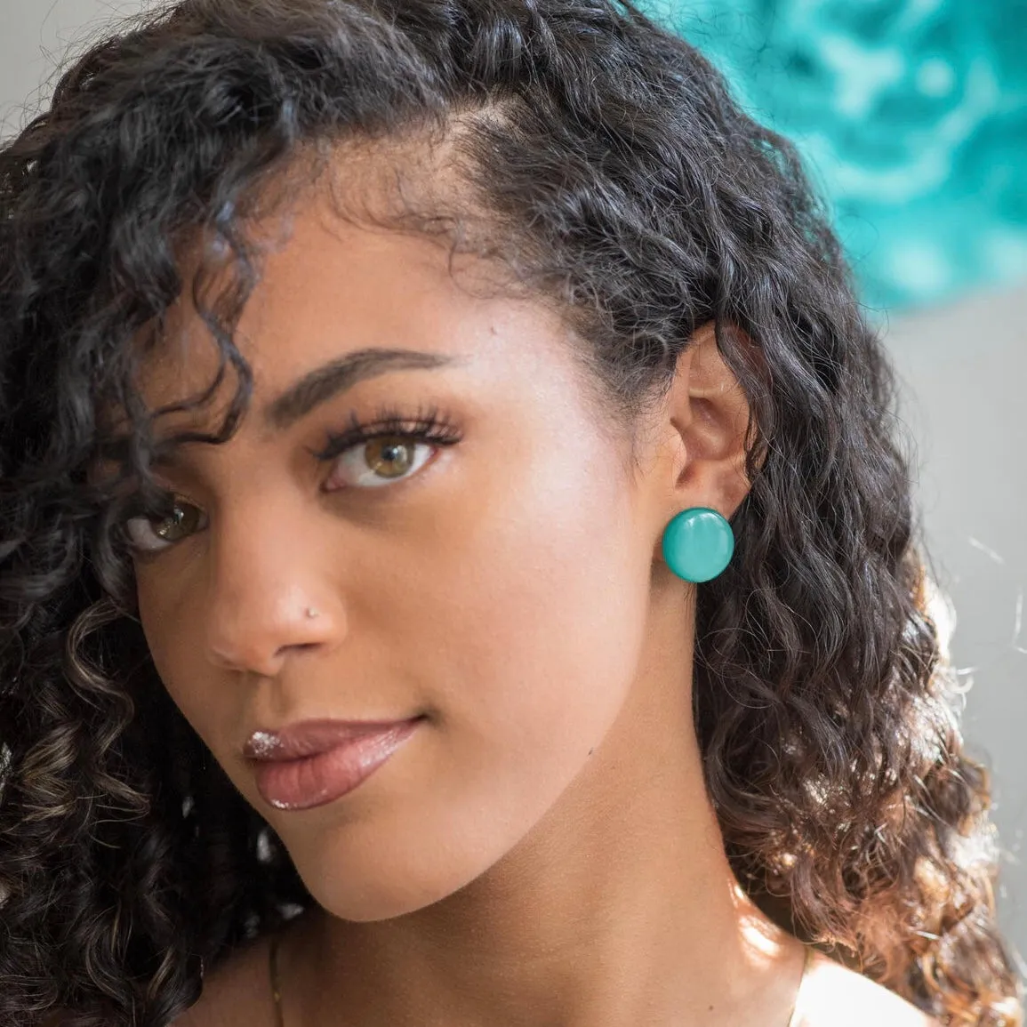 Black Moonglow Beveled Disc Stud Earrings