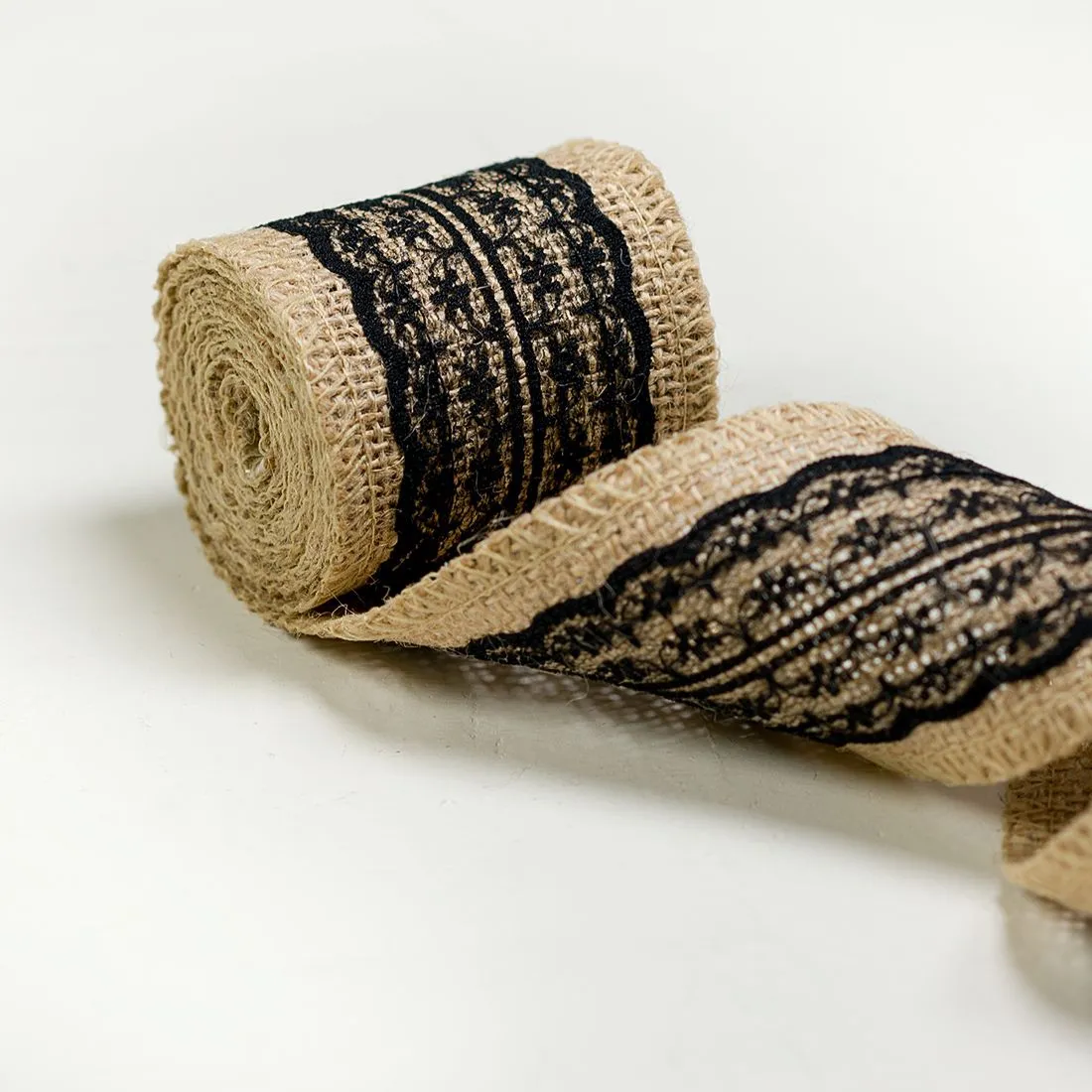 Burlap Ribbon Roll With Lace (4 Colors)