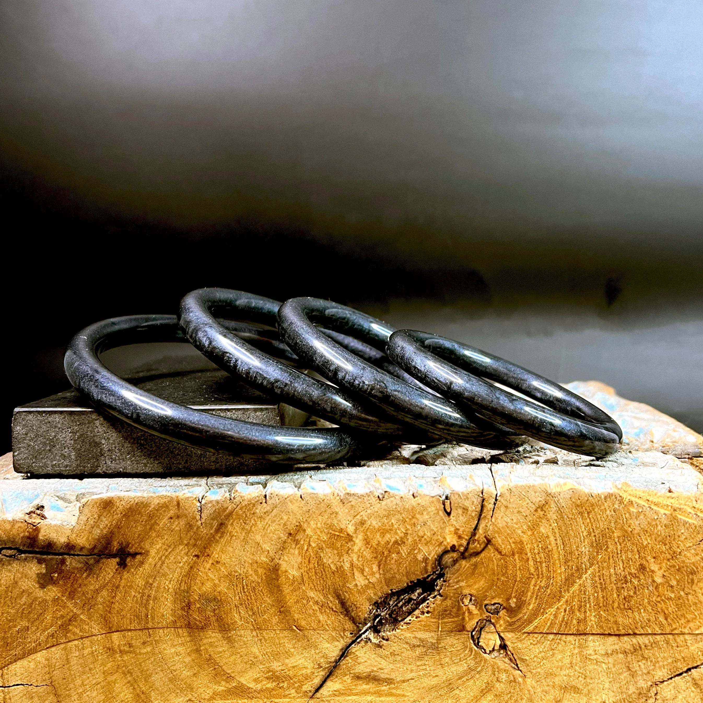 Classic Bangle in Midnight
