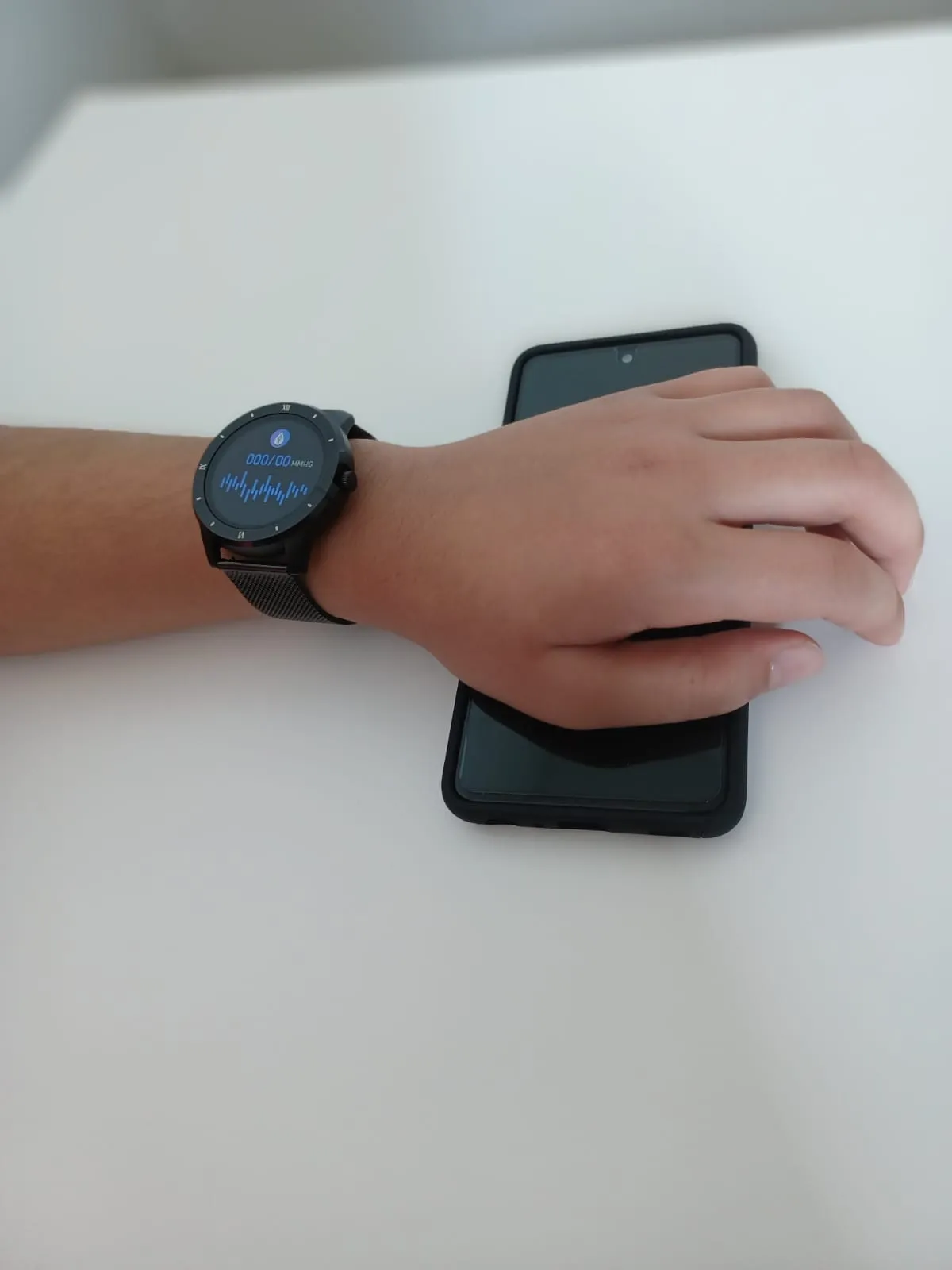 iS-X12 Smartwatch