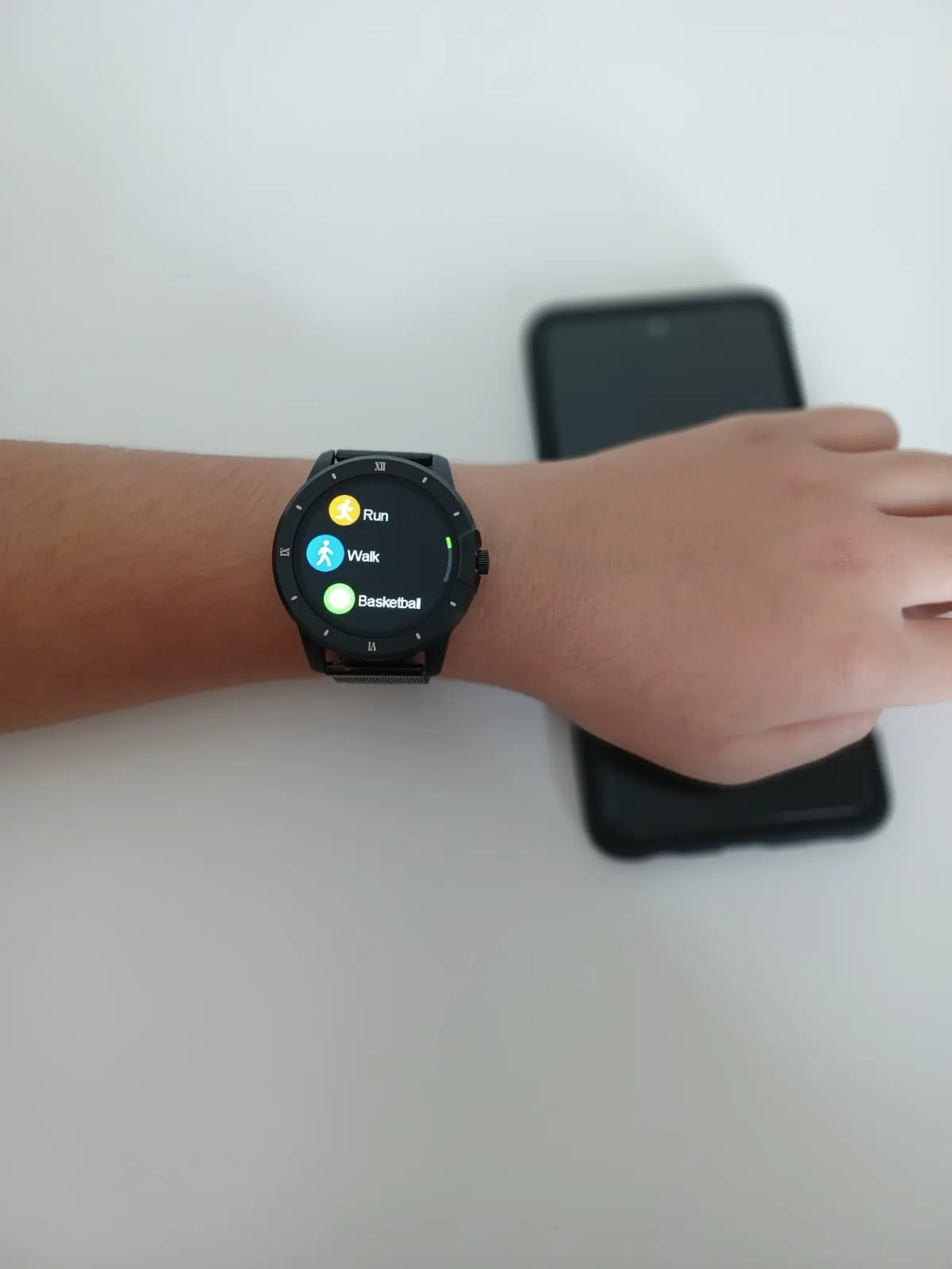 iS-X12 Smartwatch