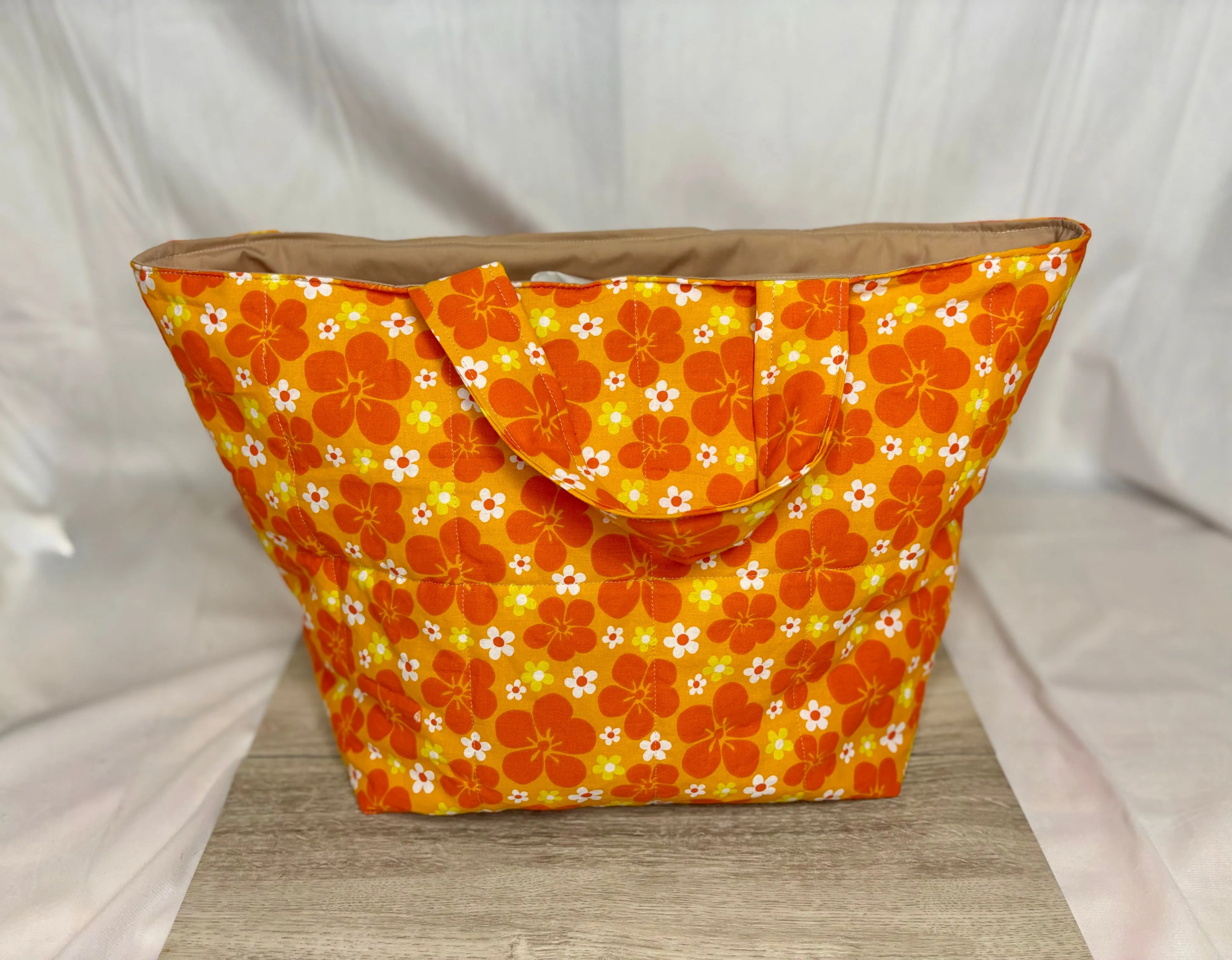 Retro Floral Quilted Chunky Tote