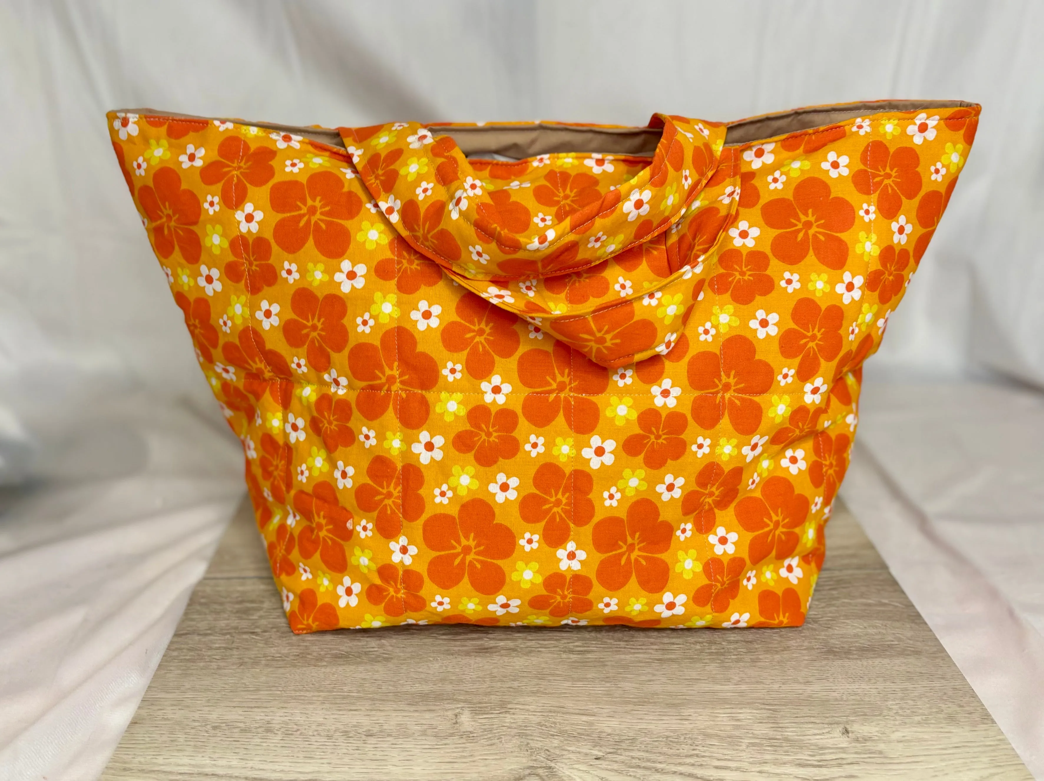 Retro Floral Quilted Chunky Tote