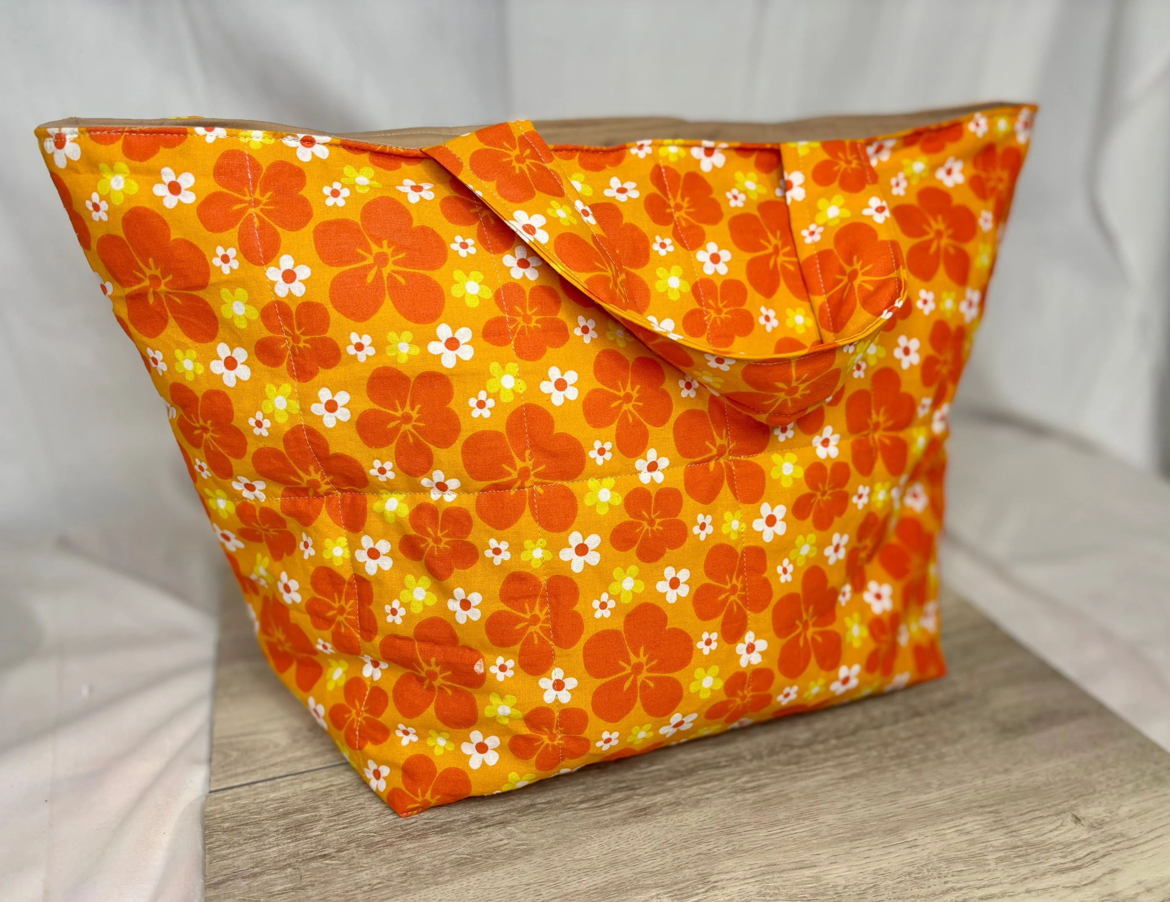 Retro Floral Quilted Chunky Tote